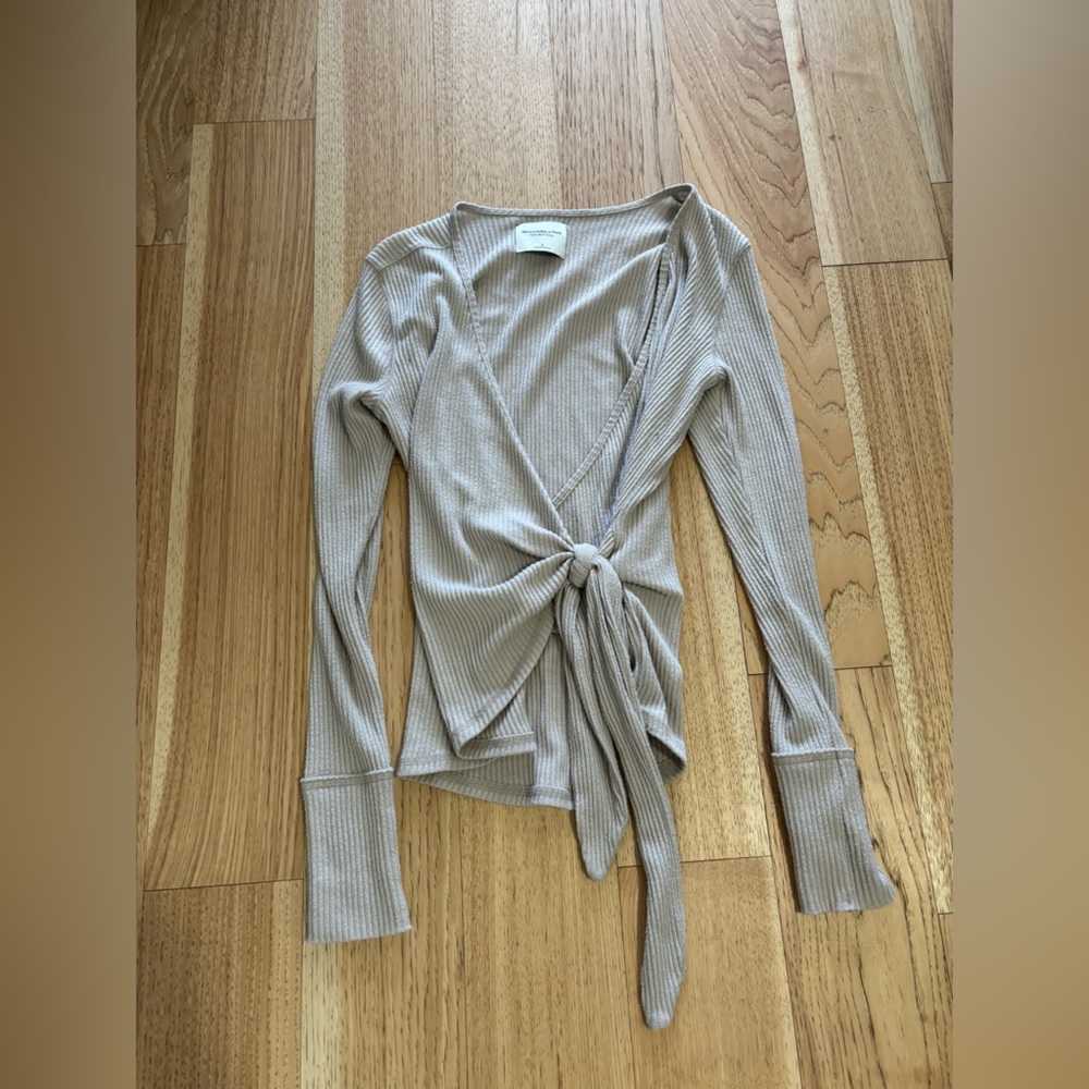 Abercrombie & Fitch Sweater Top